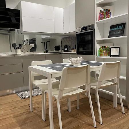 Apartament Kibilu - San Donato Vicinanze Irccs Policlinico San Donato Milanese Zewnętrze zdjęcie