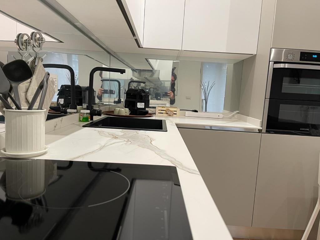 Apartament Kibilu - San Donato Vicinanze Irccs Policlinico San Donato Milanese Zewnętrze zdjęcie