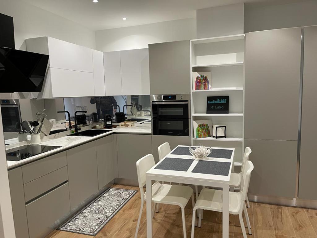 Apartament Kibilu - San Donato Vicinanze Irccs Policlinico San Donato Milanese Zewnętrze zdjęcie